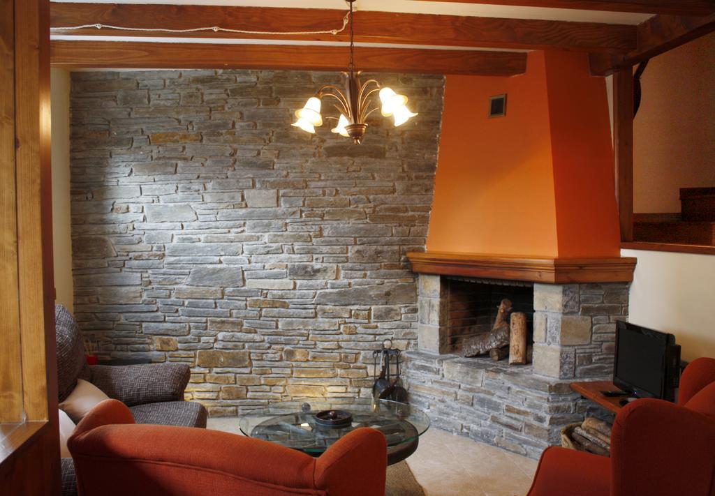 Apartamentos Valle De Aran Mont Quarto foto